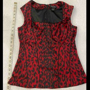 EUC White House Black Market Sleeveless Top Size 6